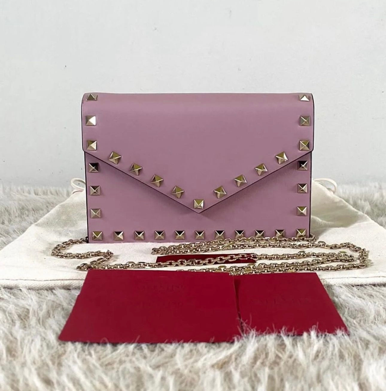 Valentino Wallet on Chain