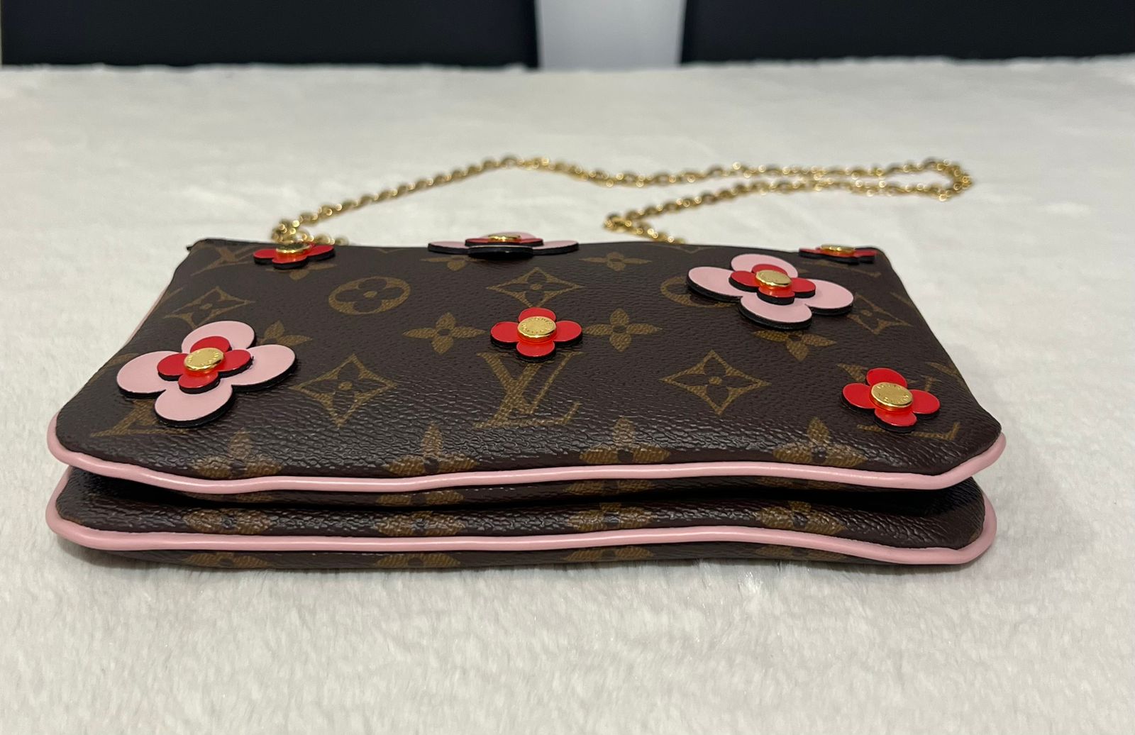 082323 SNEAK PEEK Preloved Louis Vuitton Blooming Flowers Bag